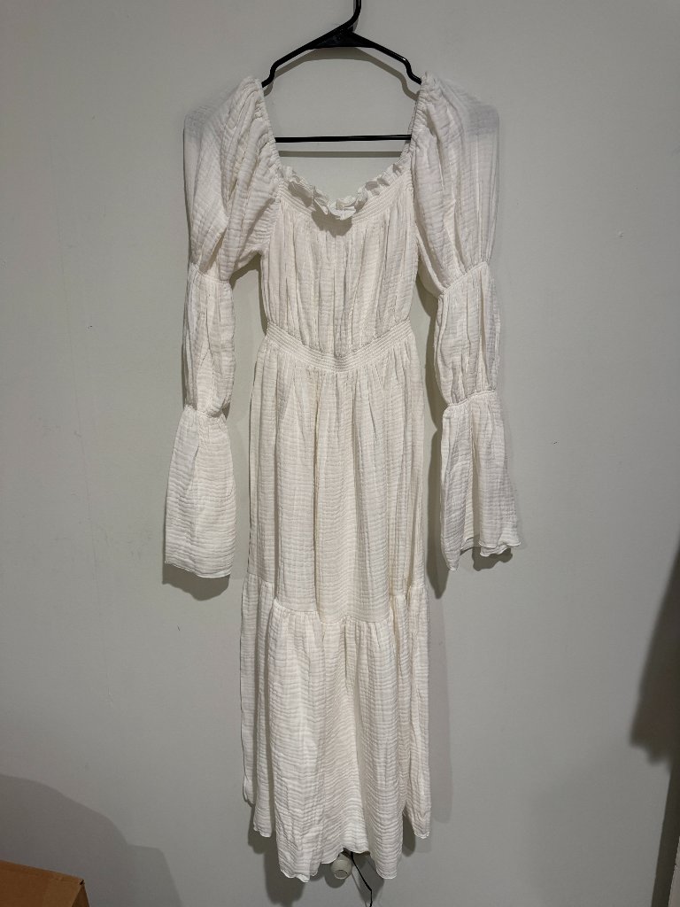 Nwt Nothing Fits But Seine Dress White Gauze Puff Sleeve Tiered Maxi L/Xl — image 4 of 8